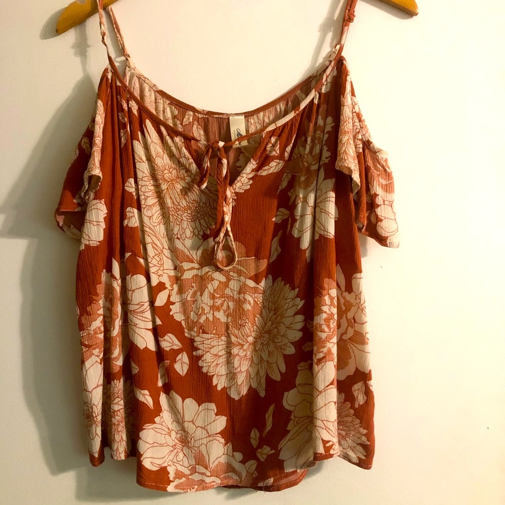 Rust orange floral peek a boo shoulder blouse